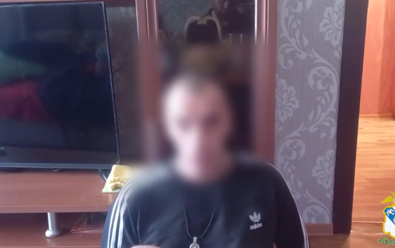 В Железногорске задержали мужчину, разгромившего окна в квартире соседей