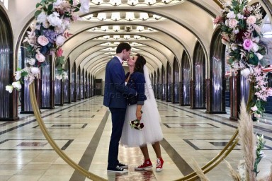 Ракова: 100 пар зарегистрировали брак на «Маяковской» за пять свадебных сезонов