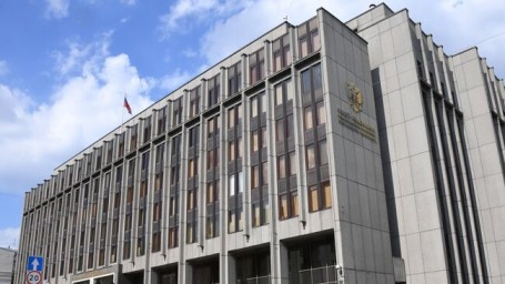 В Совфеде предложили обложить налогом иностранных IT-гигантов