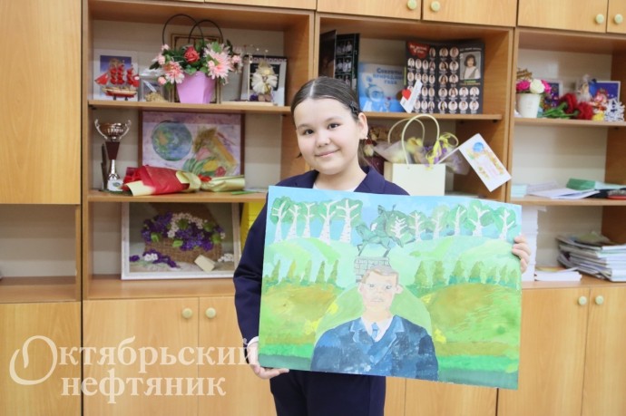 Школьница из Октябрьского подарит свой рисунок Радию Хабирову