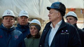 Марат Хуснуллин оценил ход работ по созданию музейного городка Пушкинского музея и принял участие в вернисаже выставки
