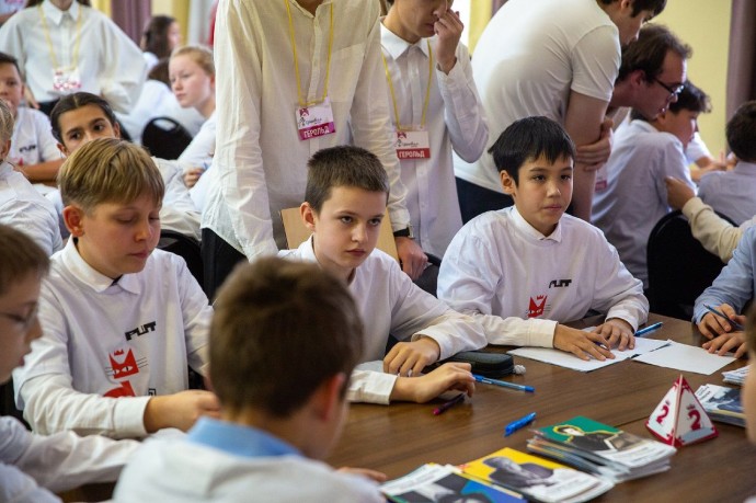 Растим таланты: «Ростелеком» в Астрахани выступил партнером математического турнира