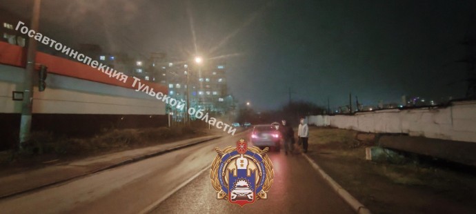 В Туле автомобиль сбил 9-летнего мальчика, переходившего дорогу в неположенном месте