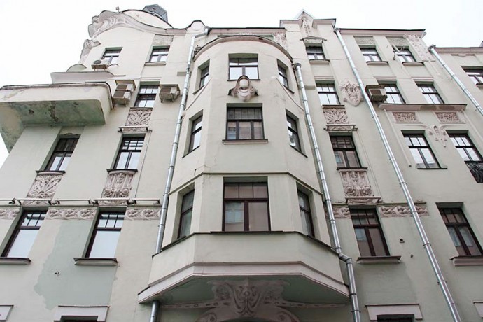 Три доходных дома и городская усадьба признаны памятниками архитектуры в Москве
