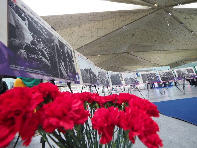 В аэропорту Пулково открылась выставка архивных фотографий времен Великой Отечественной войны
