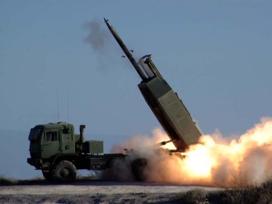 В Эстонии создадут центр обслуживания ракетных систем HIMARS В Эстонии создадут центр обслуживания ракетных систем HIMARS