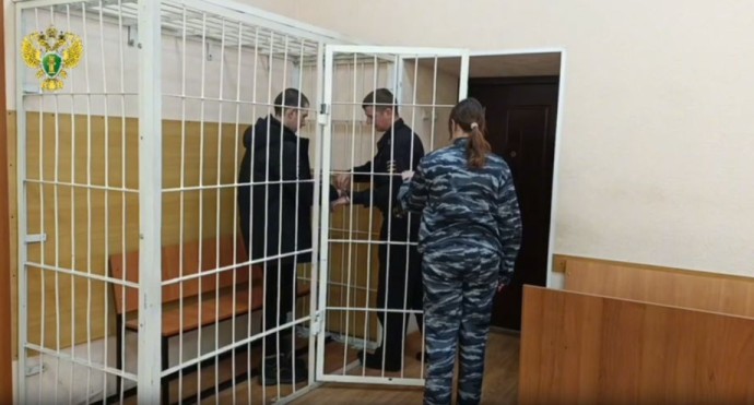 Таксист в Приморье сорвал преступный план телефонных аферистов