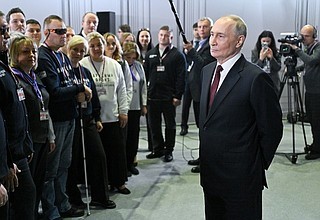 Встреча с волонтёрами и сотрудниками колл-центра программы «Итоги года с Владимиром Путиным»