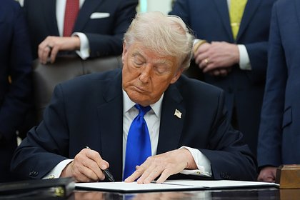 Трамп повысил пошлины на автомобили из ЕС