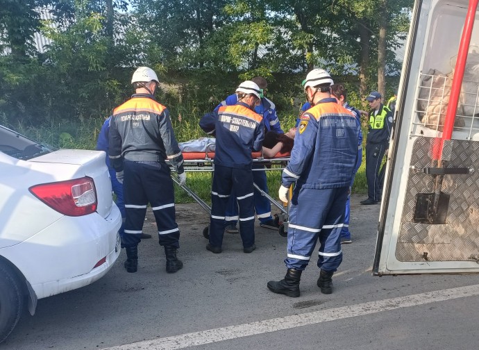 Обнародованы фото с места смертельного ДТП на трассе М5 под Пензой