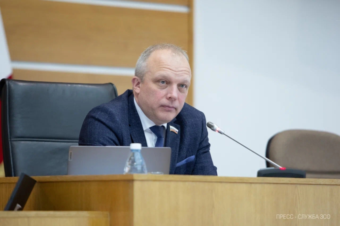 Спикер Заксобрания Роман Заварин: Изменения в Устав Вологодчины повысят оперативность и открытость системы управления регионом Спикер Заксобрания Роман Заварин: Изменения в Устав Вологодчины повысят оперативность и открытость системы управления регионом