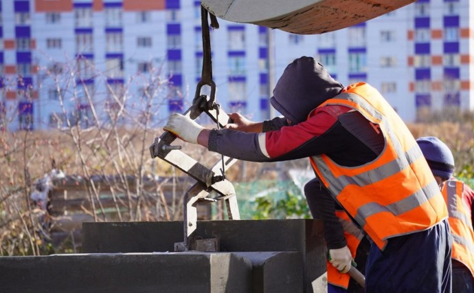 Новые остановочные павильоны устанавливают в Троицком