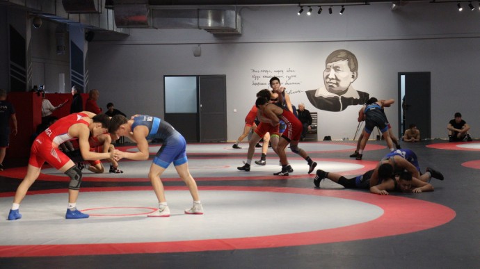 Борцы сборной Якутии провели открытую тренировку перед турниром Коркина