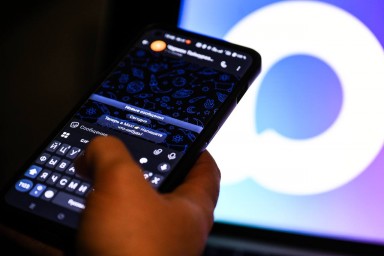 Разработкой национального мессенджера займётся компания VK – правительство