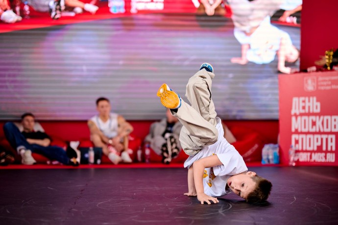 Соревнования по брейкингу состоятся в Москве с 7 по 9 ноября Соревнования по брейкингу состоятся в Москве с 7 по 9 ноября