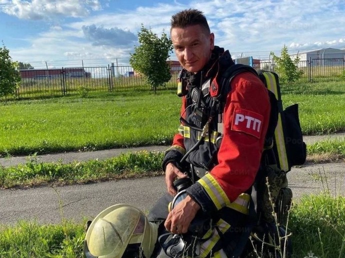 Спасатель из Белгорода в отпуске потушил крупный пожар в Краснодарском крае Спасатель из Белгорода в отпуске потушил крупный пожар в Краснодарском крае