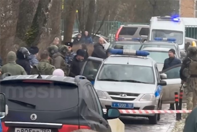 Учительница спасла свой 4-й класс при нападении в Успенской школе Подмосковья Учительница спасла свой 4-й класс при нападении в Успенской школе Подмосковья