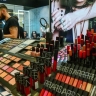 США вновь начали поставлять в Россию косметику