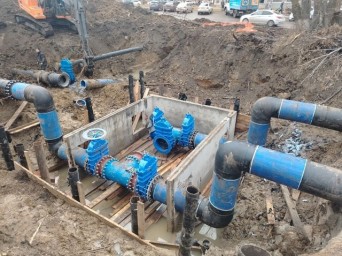 На северо-западе Саранска завершили работы по переврезке водовода