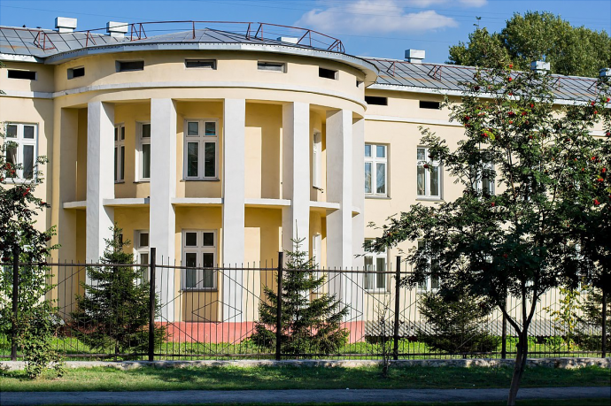 Корпуса старейшей больницы в Новосибирске готовятся ко сносу