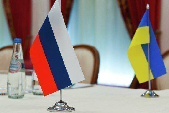 В Кремле назвали условие для достижения мира между РФ и Украиной В Кремле назвали условие для достижения мира между РФ и Украиной
