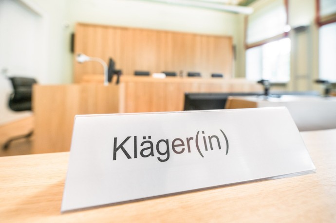 Германия — Тень прошлого: от нападения на школу до побега за океан Германия — Тень прошлого: от нападения на школу до побега за океан