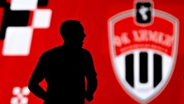 ФК "Химки" просит суд перейти от упрощенной к процедуре банкротства в общем порядке