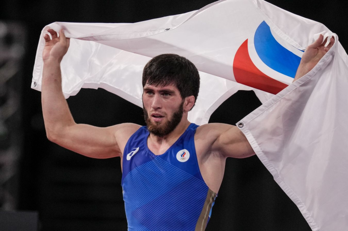 Россиянин Угуев вышел в финал чемпионата мира по борьбе