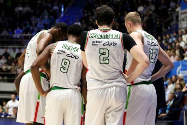 В УНИКСе прокомментировали будущее Шведа