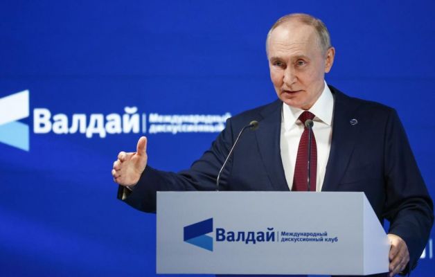 Путин: Если Россия — «бумажный тигр», то кто тогда НАТО? Путин: Если Россия — «бумажный тигр», то кто тогда НАТО?