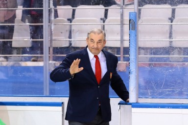 Владислав Третьяк: "Пиво должно быть на стадионах"