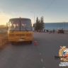 Под Уфой подросток на байке влетел в школьный автобус