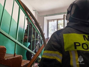 В Благовещенске тушили пожар в пятиэтажке