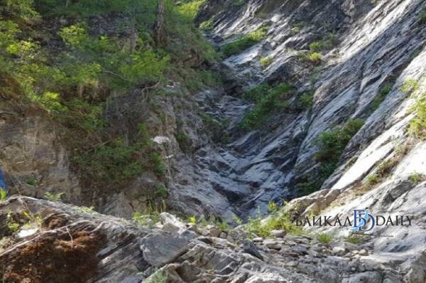 В Бурятии две девушки заблудились, спускаясь с пика Любви В Бурятии две девушки заблудились, спускаясь с пика Любви