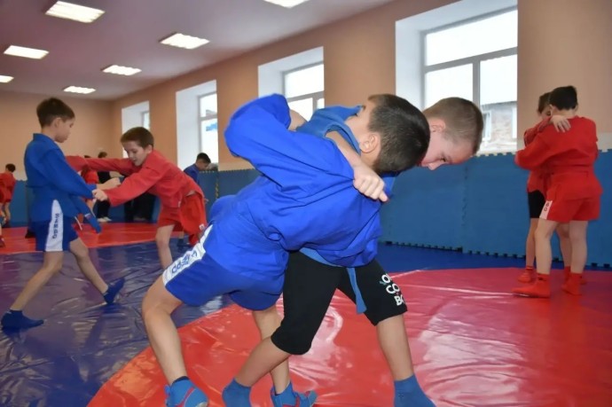 В городе Башкирии открыли многофункциональный спортзал