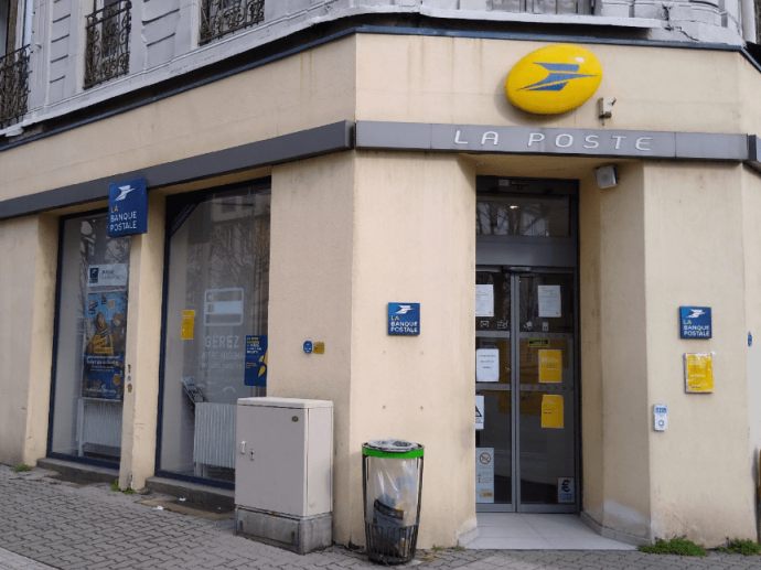 Французская национальная почта остановила доставку из-за кибератаки Французская национальная почта остановила доставку из-за кибератаки