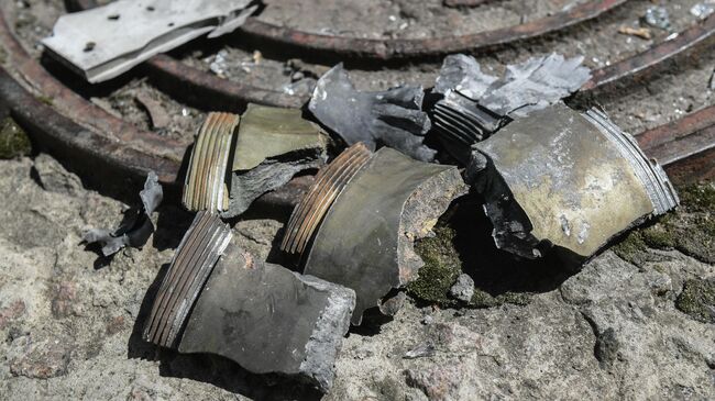 Неразорвавшийся боеприпас повредил три жилых дома в Донецке