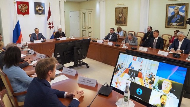 Глава Мордовии принял участие в заседании попечительского совета Саранской духовной семинарии