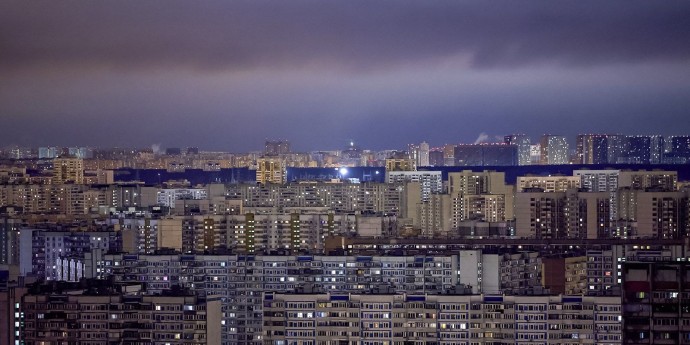 Собянин: Силами ПВО Минобороны сбиты два беспилотника, летевших на Москву Собянин: Силами ПВО Минобороны сбиты два беспилотника, летевших на Москву