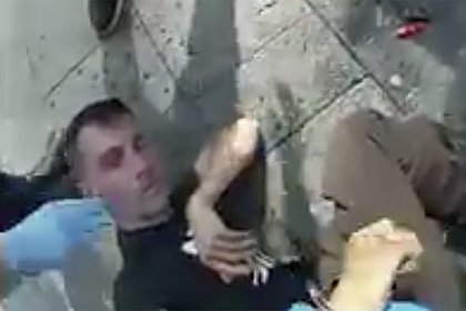 Мужчина восемь раз ударил ножом 11-летнюю туристку в Европе