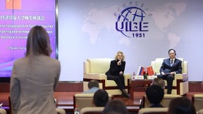 Татьяна Голикова встретилась  со студентами Университета международного бизнеса и экономики в Пекине
