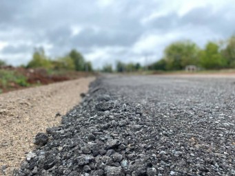 На содержание дороги в двух муниципалитетах Прикамья выделили 296 млн рублей