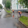 Вы не ослышались: в Костроме устраняют засоры на дорогах