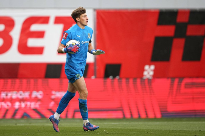 Вратарь «Краснодара» Агкацев рассказал о возможной операции из-за травмированного пальца Вратарь «Краснодара» Агкацев рассказал о возможной операции из-за травмированного пальца