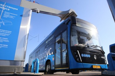 СВАРЗ с 2023 года выпустил 85 ультрабыстрых зарядных станций для электробусов