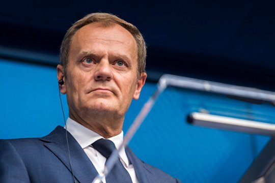 Туск призвал НАТО всерьез отнестись к словам Медведева о конце сна для Европы Туск призвал НАТО всерьез отнестись к словам Медведева о конце сна для Европы