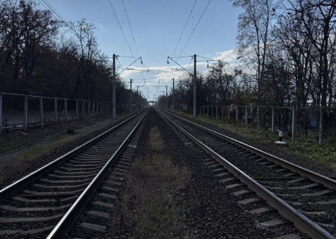 400 литров дизтоплива пытались украсть с тепловоза во Владивостоке