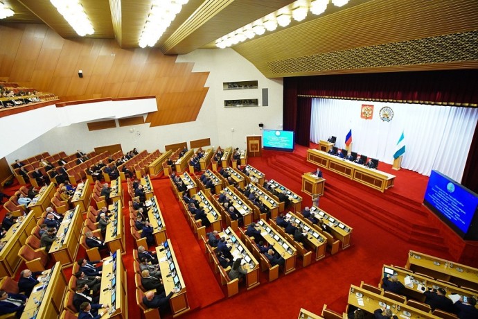 Радий Хабиров назвал проект бюджета Башкирии до 2028 года сбалансированным Радий Хабиров назвал проект бюджета Башкирии до 2028 года сбалансированным