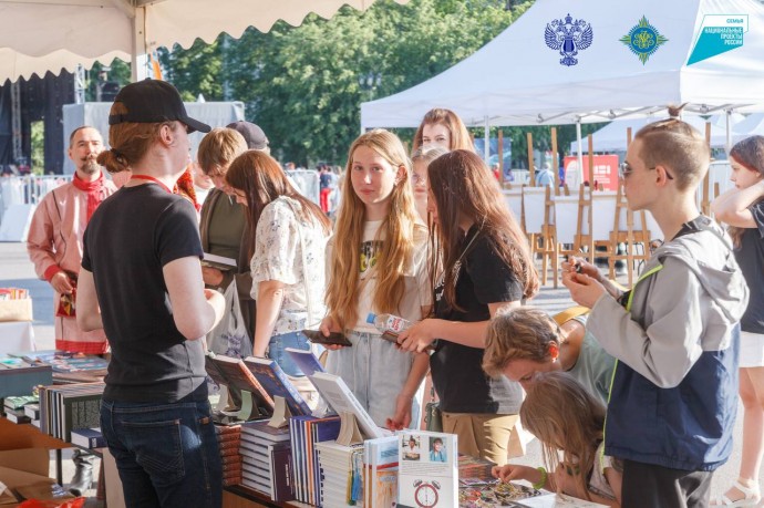 Новгородский книжный фестиваль получил грантовую поддержку нацпроекта «Семья»