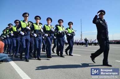 В Магнитогорске во время парада потерялся ребёнок